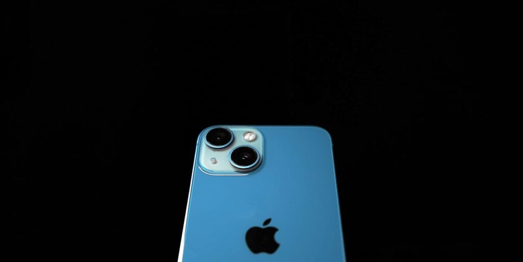 free-iphone-13-government-phone