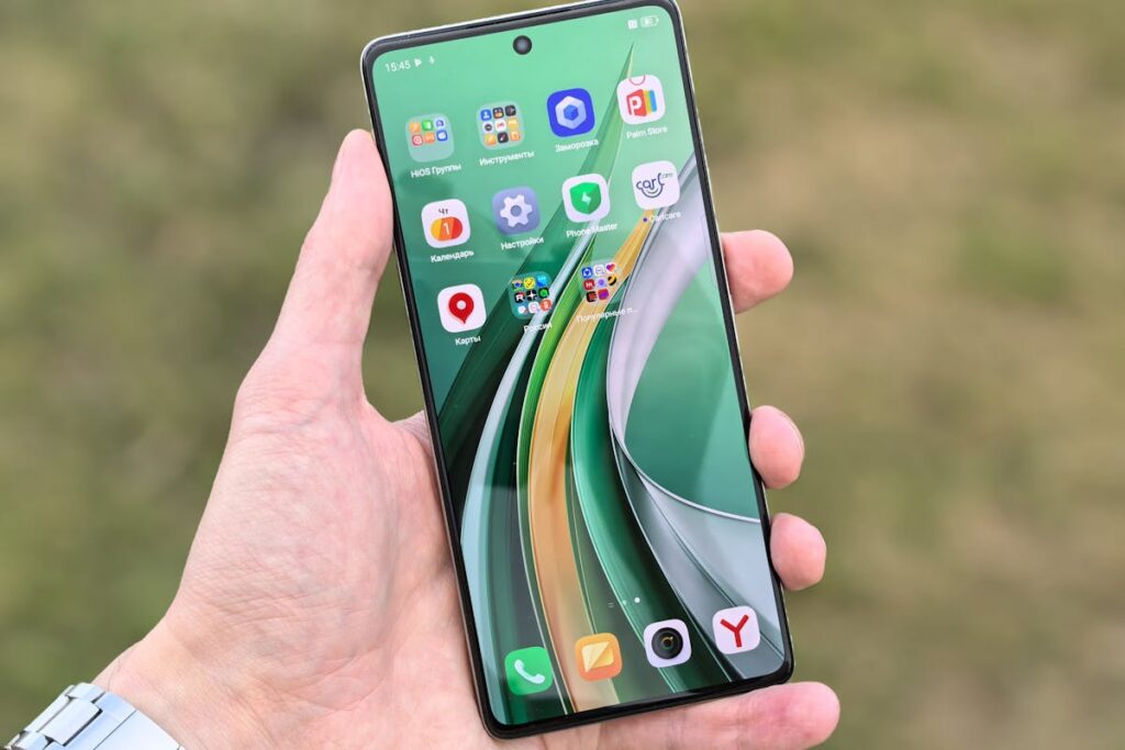 how to get water out of phone