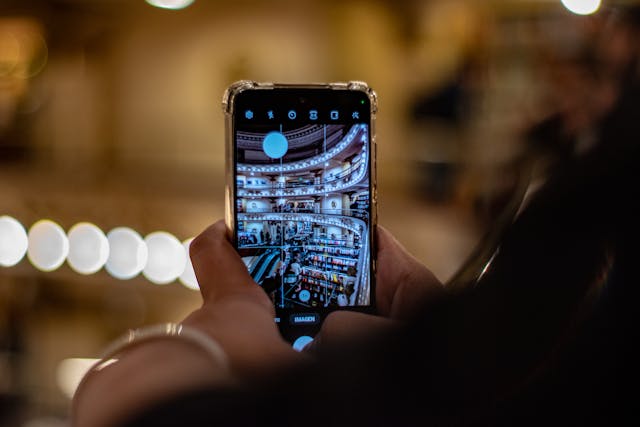 find out when were flip phones invented? 