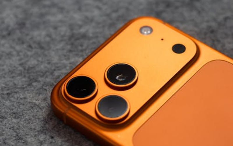 Rarely new flagship models like iPhone 17 are usually not included (Image by Pexels)