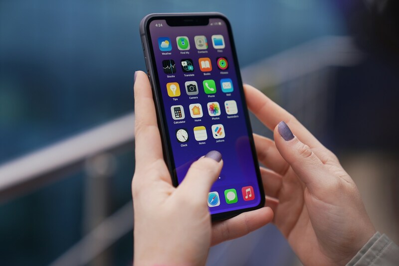 how to get 5g on iphone in 2026