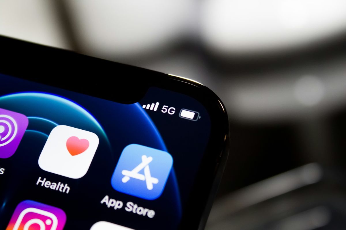 is 5g or lte better