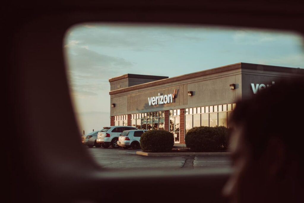 how fast is verizon 5g home internet
