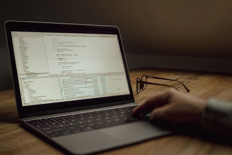 Difference between Chromebook and laptop 2026