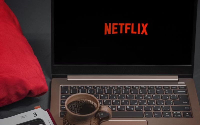 how to download netflix movies on laptop mac